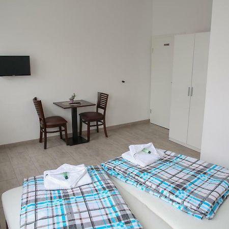 Franken Motel Fürth Esterno foto